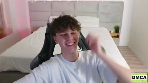 Thomas -  online show from December 2024 06:27:02 PM