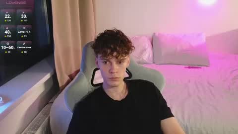 Thomas -  online show from July 2026 08:03:02 PM
