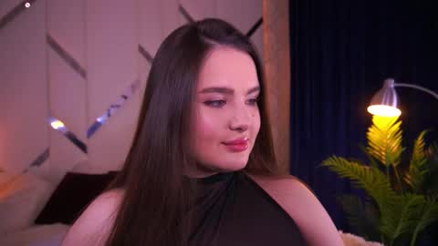 Amber online show from October 2025 11:57:01 PM