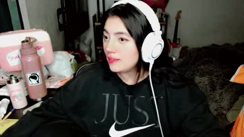 Snapshot of cuteambervi chatting on December 2024 10:51:01 PM Princess Amber online show from December 2024 10:51:01 PM