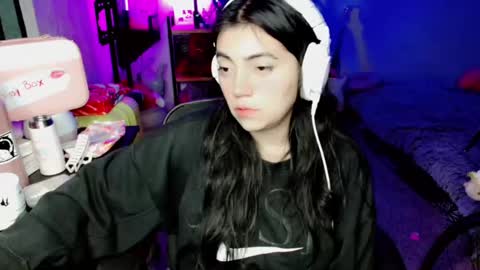 Snapshot of cuteambervi chatting on December 2024 11:24:02 PM Princess Amber online show from December 2024 11:24:02 PM