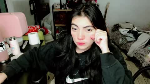 Snapshot of cuteambervi chatting on December 2024 03:04:01 AM Princess Amber online show from December 2024 03:04:01 AM