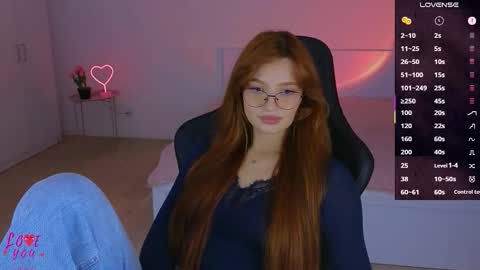 Snapshot of cuteariel7 chatting on November 2025 05:37:02 PM Ariel online show from November 2025 05:37:02 PM