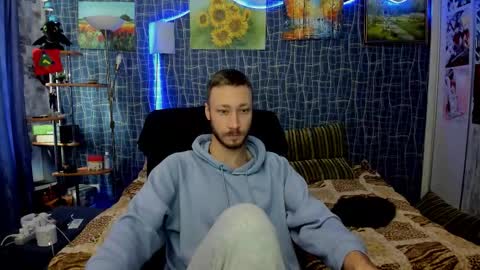 cuteboy228 online show from February 2026 10:33:01 AM