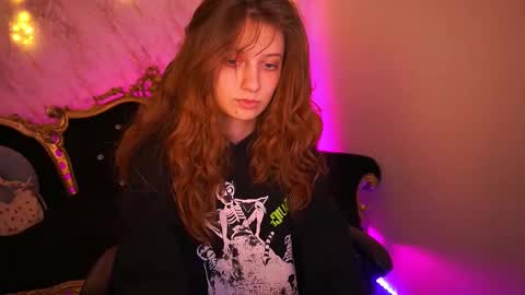 Foxy online show from January 2026 02:32:01 PM