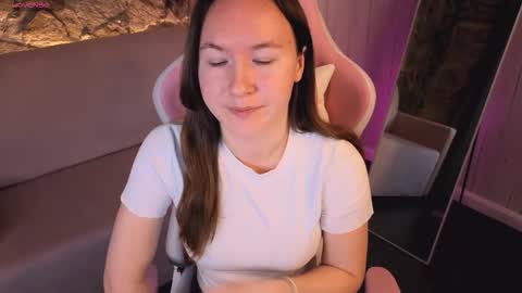 Snapshot of cuteglory chatting on February 2026 01:59:02 AM cuteglory online show from February 2026 01:59:02 AM