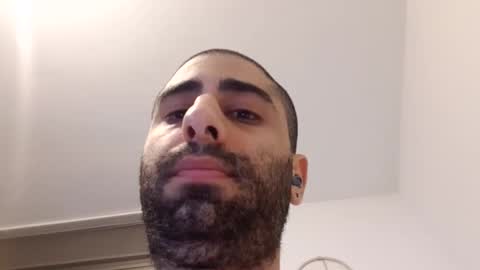 Snapshot of cuteguy52 chatting on March 2026 02:15:02 AM cuteguy52 online show from March 2026 02:15:02 AM