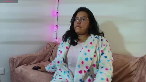 tell me jess   online show from January 2025 05:51:02 AM