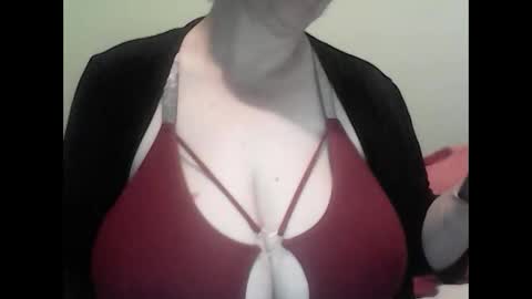 Jessy online show from May 2026 11:17:01 AM