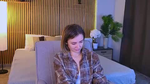 Snapshot of cutemirage chatting on April 2026 07:07:02 PM cutemirage online show from April 2026 07:07:02 PM
