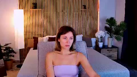 Snapshot of cutemirage chatting on June 2026 03:05:02 PM cutemirage online show from June 2026 03:05:02 PM