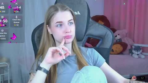 Rina online show from September 2025 05:51:01 AM