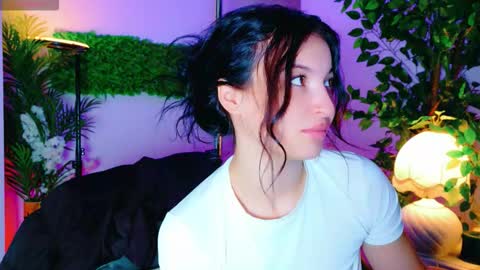 cuteness__girl online show from October 2025 06:11:01 AM