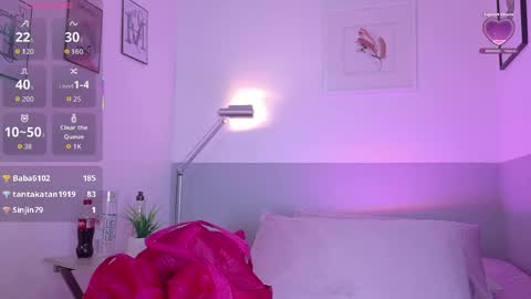 cutepetitee online show from May 2026 07:41:02 PM