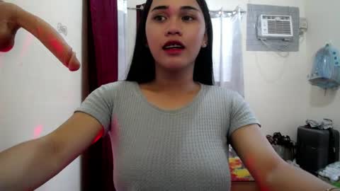 Snapshot of cutepinay143 chatting on July 2026 03:43:02 AM isabel online show from July 2026 03:43:02 AM