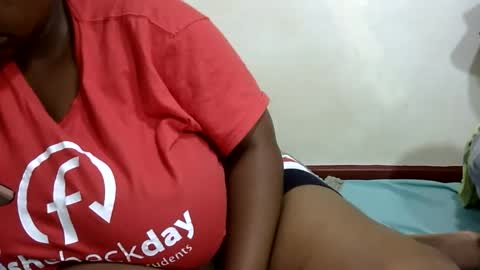 Snapshot of cutermilly chatting on October 2025 10:50:01 AM cutermilly online show from October 2025 10:50:01 AM