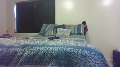 mary mack online show from October 2025 02:39:01 PM