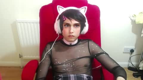 Snapshot of cutest_princess chatting on October 2025 10:17:01 PM cutest_princess online show from October 2025 10:17:01 PM