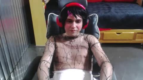 cutest_princess online show from April 2026 01:28:02 AM