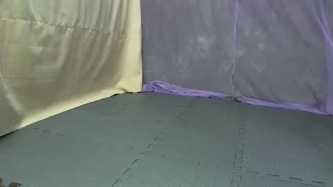 Snapshot of cutetinyasian143_ chatting on October 2025 02:56:01 AM cutetinyasian143_ online show from October 2025 02:56:01 AM