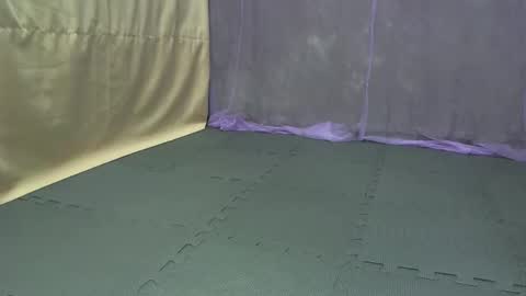 Snapshot of cutetinyasian143_ chatting on October 2025 03:51:02 AM cutetinyasian143_ online show from October 2025 03:51:02 AM