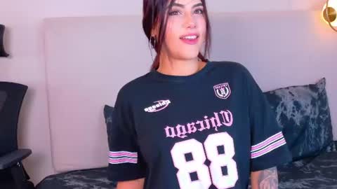 Snapshot of cutewofy chatting on July 2026 12:11:02 PM cutewofy online show from July 2026 12:11:02 PM