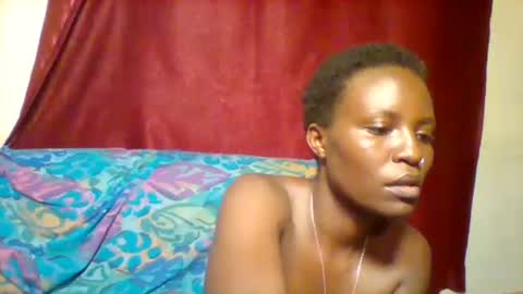 cutey_lunar online show from January 2025 06:24:01 PM