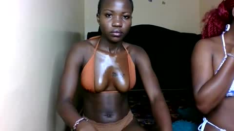 cutey_mara online show from May 2026 05:23:01 AM