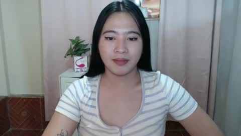 Snapshot of cutie_asianwoman chatting on December 2024 07:56:02 AM cutie_asianwoman online show from December 2024 07:56:02 AM