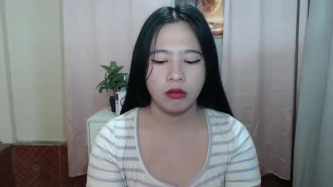Snapshot of cutie_asianwoman chatting on January 2025 01:21:01 AM cutie_asianwoman online show from January 2025 01:21:01 AM