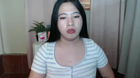 Snapshot of cutie_asianwoman chatting on January 2025 04:10:02 AM cutie_asianwoman online show from January 2025 04:10:02 AM