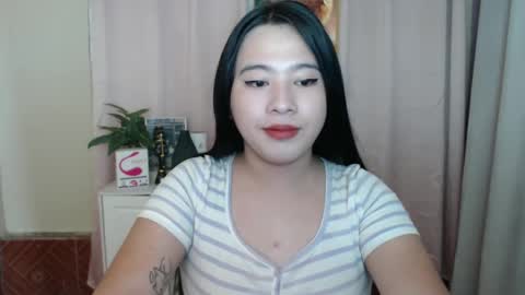 Snapshot of cutie_asianwoman chatting on January 2025 01:36:02 AM cutie_asianwoman online show from January 2025 01:36:02 AM