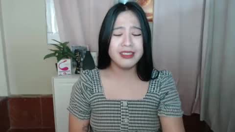Snapshot of cutie_asianwoman chatting on January 2025 03:53:02 PM cutie_asianwoman online show from January 2025 03:53:02 PM
