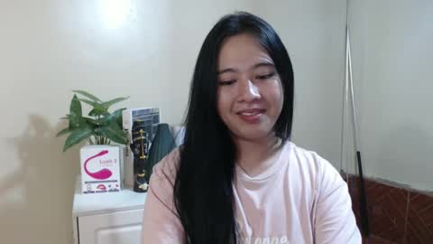 Snapshot of cutie_asianwoman chatting on February 2025 04:47:01 AM cutie_asianwoman online show from February 2025 04:47:01 AM
