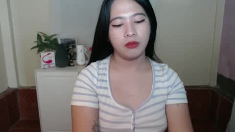 Snapshot of cutie_asianwoman chatting on February 2025 05:39:02 PM cutie_asianwoman online show from February 2025 05:39:02 PM