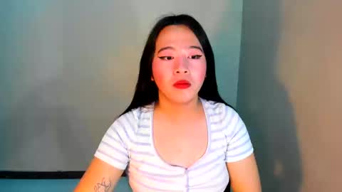 Snapshot of cutie_asianwoman chatting on February 2025 01:21:01 AM cutie_asianwoman online show from February 2025 01:21:01 AM
