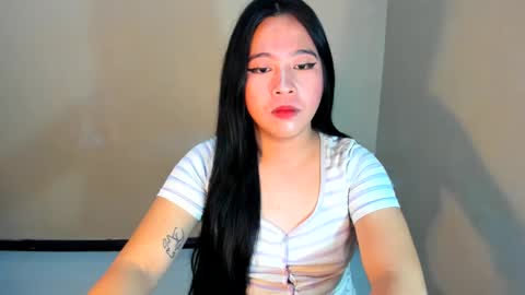 Snapshot of cutie_asianwoman chatting on February 2025 10:14:02 PM cutie_asianwoman online show from February 2025 10:14:02 PM