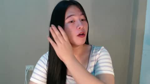 Snapshot of cutie_asianwoman chatting on February 2025 11:47:02 PM cutie_asianwoman online show from February 2025 11:47:02 PM