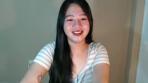 Snapshot of cutie_asianwoman chatting on February 2025 09:48:01 PM cutie_asianwoman online show from February 2025 09:48:01 PM
