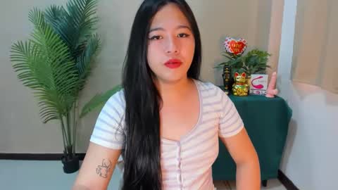 Snapshot of cutie_asianwoman chatting on September 2025 06:57:02 AM cutie_asianwoman online show from September 2025 06:57:02 AM