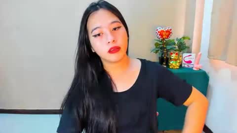 Snapshot of cutie_asianwoman chatting on September 2025 05:43:02 AM cutie_asianwoman online show from September 2025 05:43:02 AM