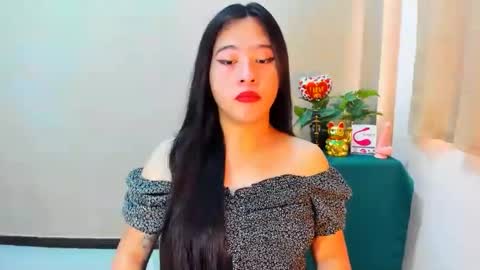 Snapshot of cutie_asianwoman chatting on October 2025 06:52:01 AM cutie_asianwoman online show from October 2025 06:52:01 AM