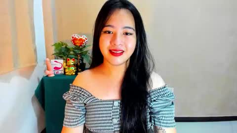 Snapshot of cutie_asianwoman chatting on November 2025 07:51:01 AM cutie_asianwoman online show from November 2025 07:51:01 AM