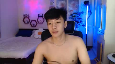 Neil Taylor online show from January 2026 07:18:01 PM