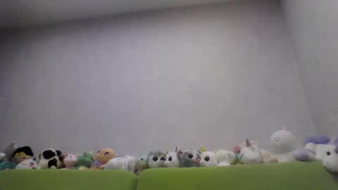 Snapshot of cutie_klo_ chatting on May 2026 01:00:01 AM Chloe online show from May 2026 01:00:01 AM