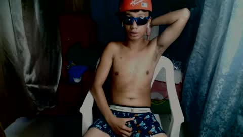 Snapshot of cutie_mico chatting on July 2026 07:17:02 AM cutie_mico online show from July 2026 07:17:02 AM