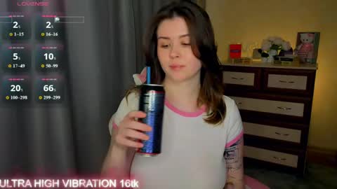 Snapshot of cutie_mili chatting on May 2026 12:01:01 PM mili online show from May 2026 12:01:01 PM