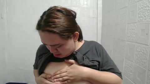 Nicole online show from February 2025 05:03:02 AM