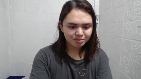 Nicole online show from March 2025 04:52:02 AM