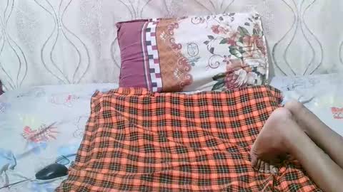 cutie_sally online show from October 2025 11:17:01 PM